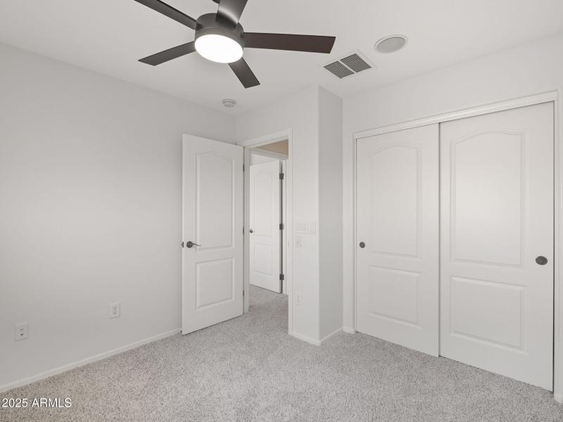 large-019940ae-f67f-736f-b2d1-88cf38ed6c