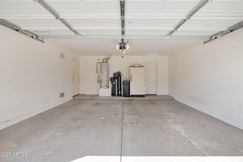 33-web-or-mls-P1293157