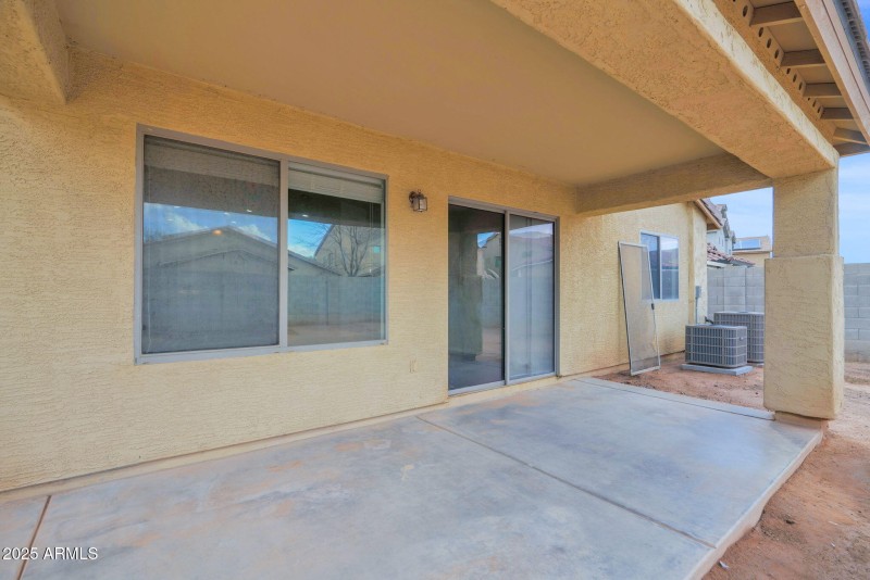 25-web-or-mls-P1293146