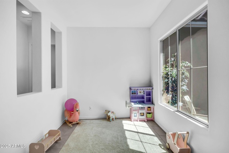 17-web-or-mls-22780 E Orion Way-27