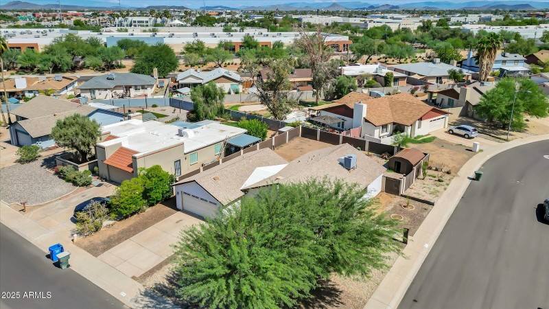 2442 W LE MARCHE AVE