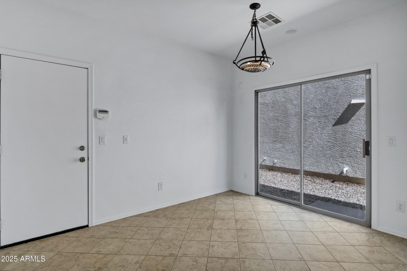 3828 E Trigger Way-11