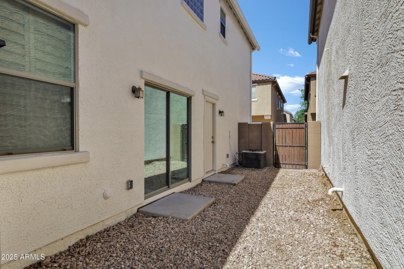 3828 E Trigger Way-31