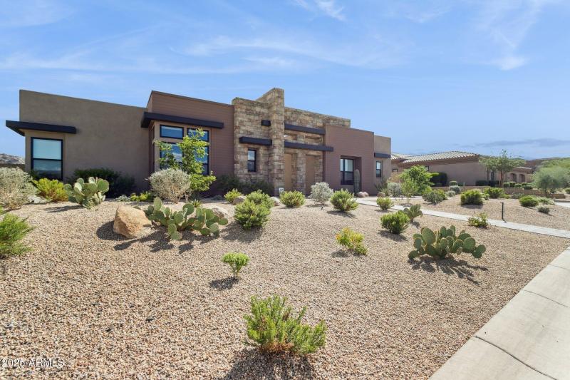 2-web-or-mls-12885-e-rosewood-dr