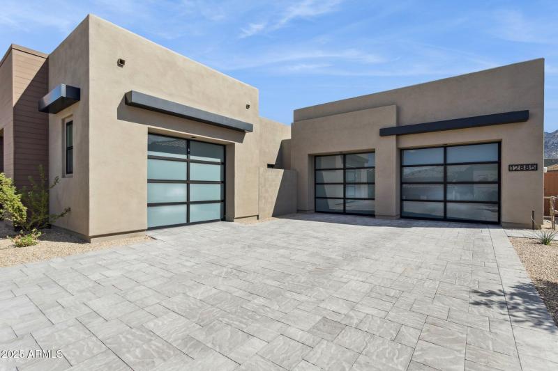 4-web-or-mls-12885-e-rosewood-dr