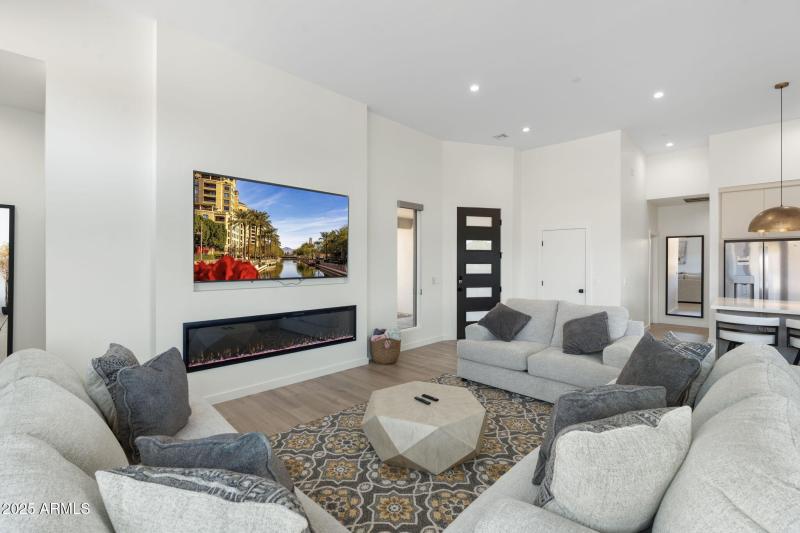 Main House Living towards Entry