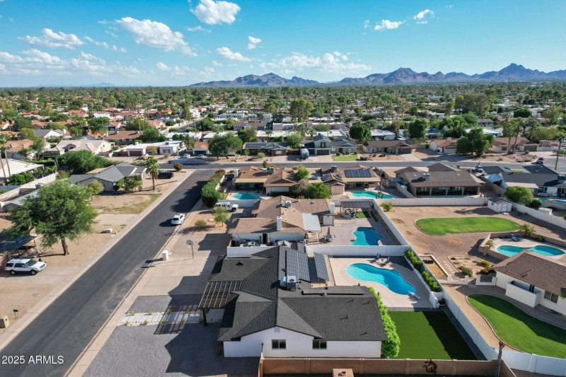 96-web-or-mls-15034-n-54th-st