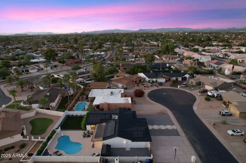 109-web-or-mls-15034-n-54th-st