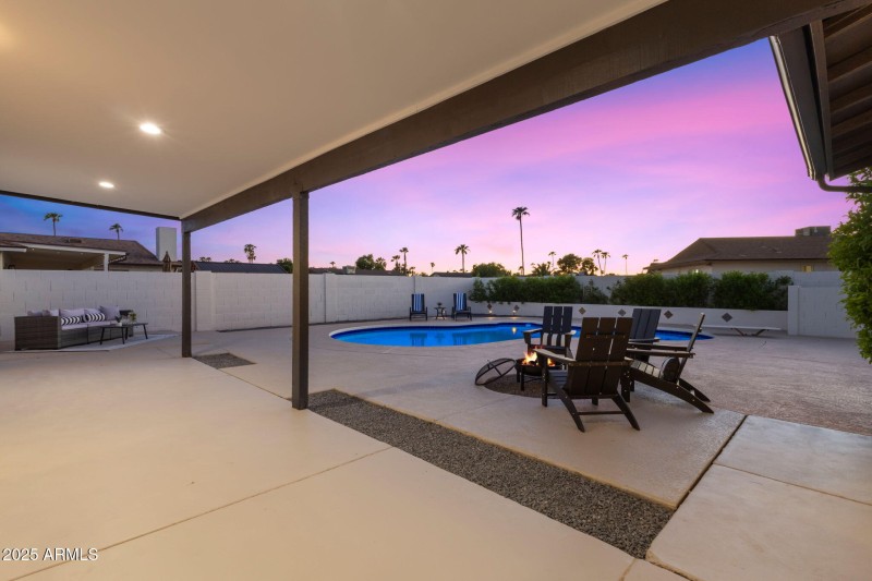 61-web-or-mls-15034-n-54th-st