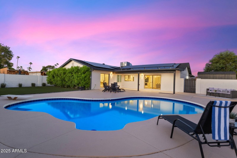 66-web-or-mls-15034-n-54th-st