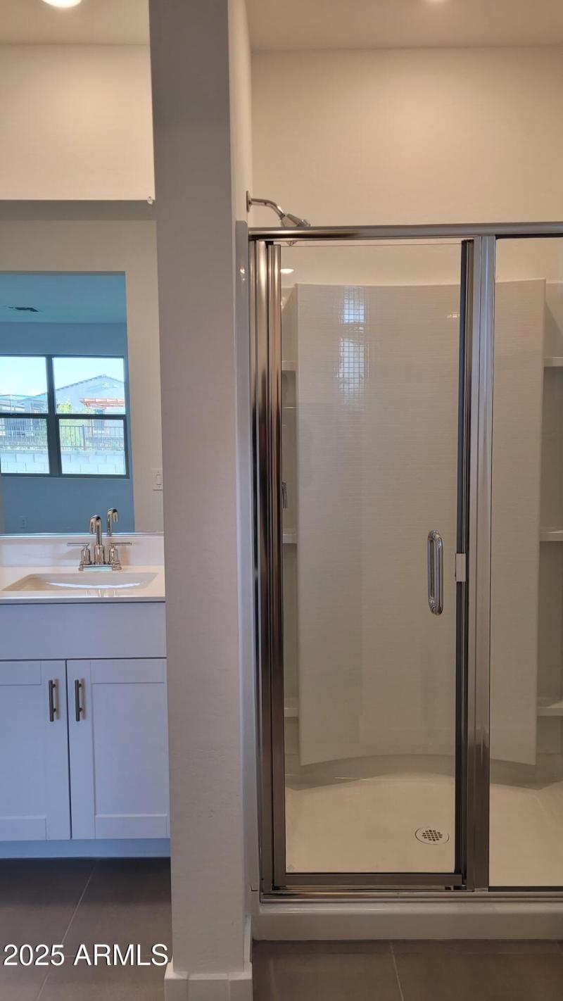 14c44341-761d-4fde-8d25-2e8ea2cbb153