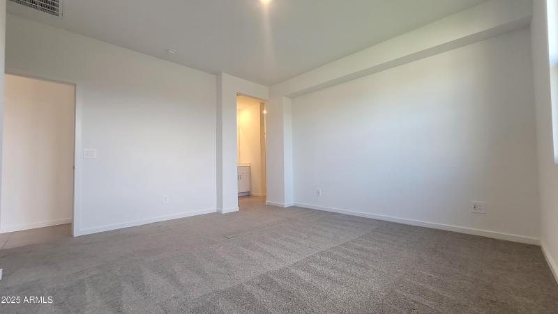 82e06b2b-ff81-4155-963e-a63eb2f011c4