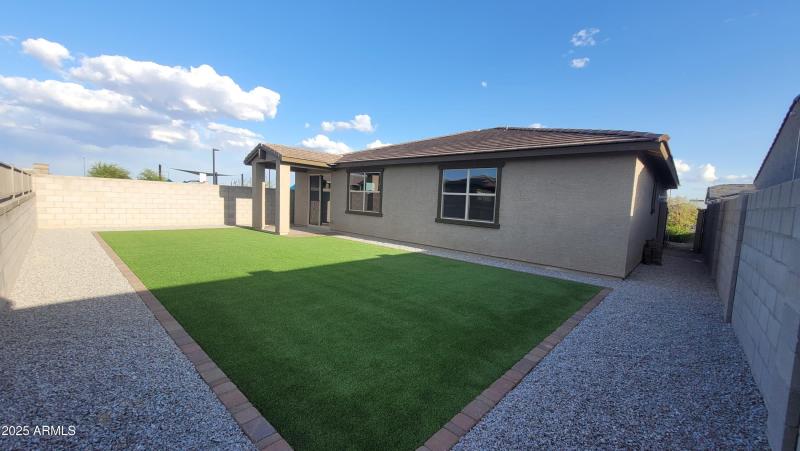 a2c1322c-5b61-42ec-91a1-c0184f62303b