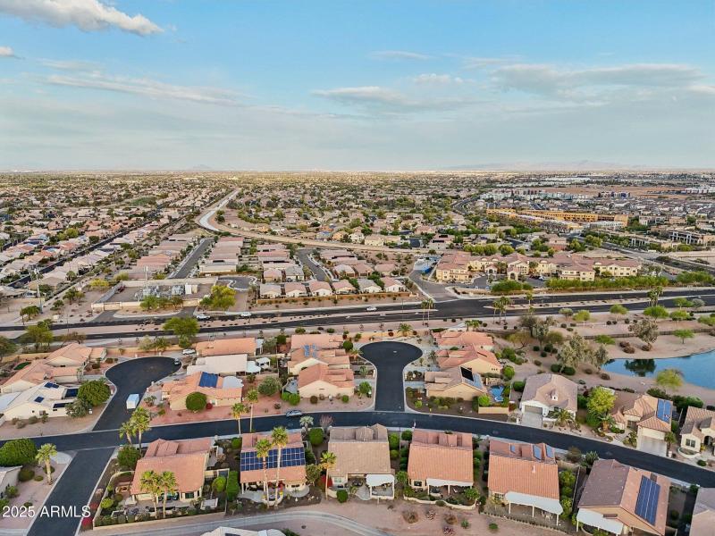 44-web-or-mls-N 155th Dr-04042025-042