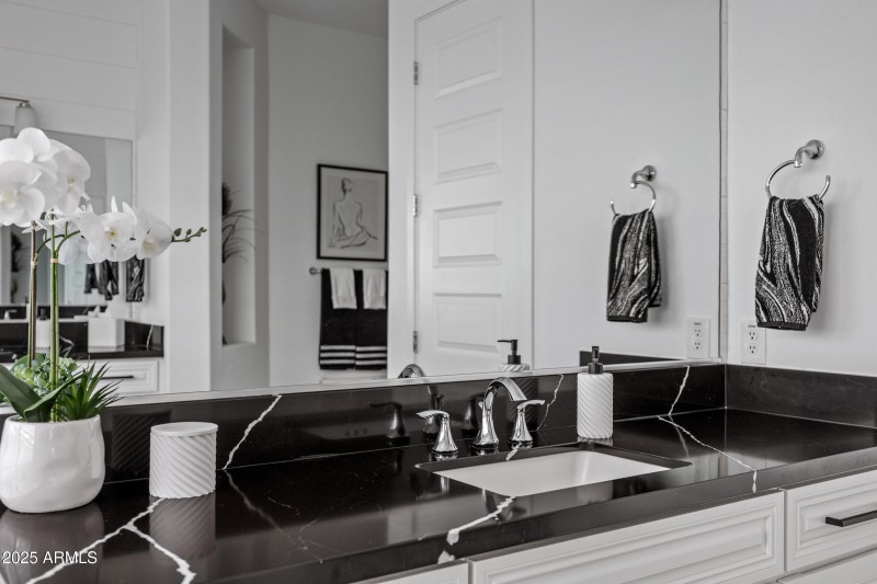 351 E Santa Lucia-27