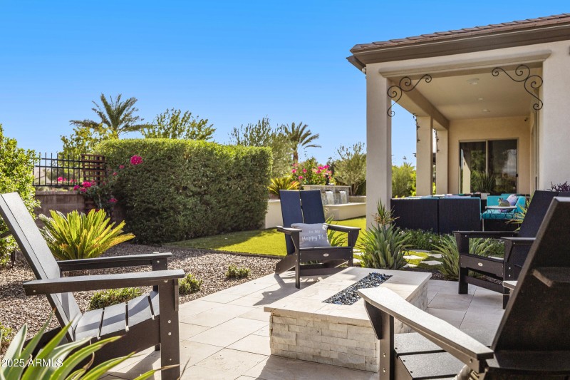 351 E Santa Lucia-38