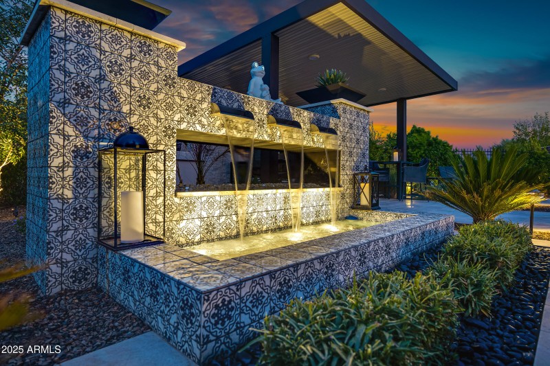 351 E Santa Lucia-80