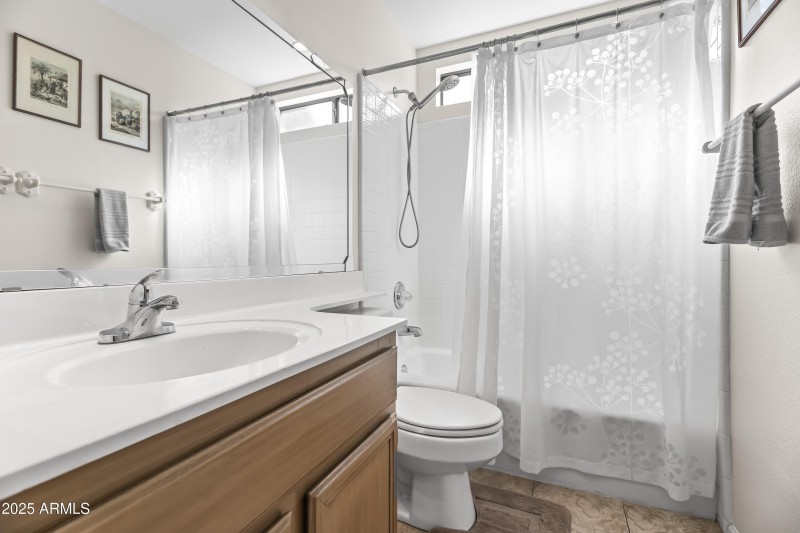SECONDARY BATHROOM