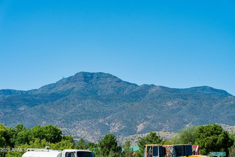 1054 Crenshaw AVE 200