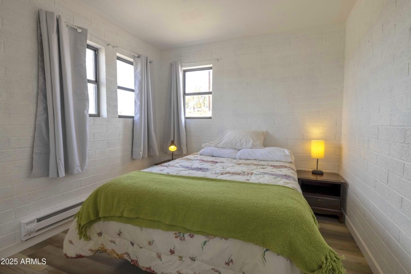277thAve-GuestBedroom1