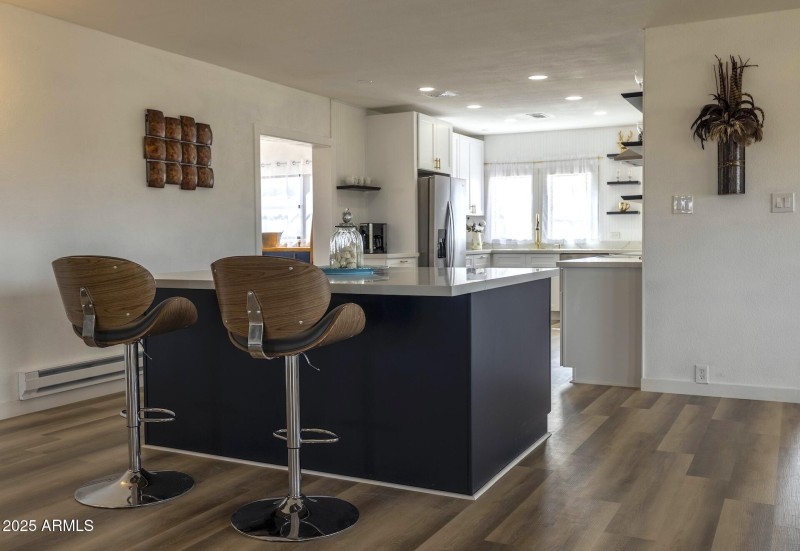 277thAve-IslandKitchen1