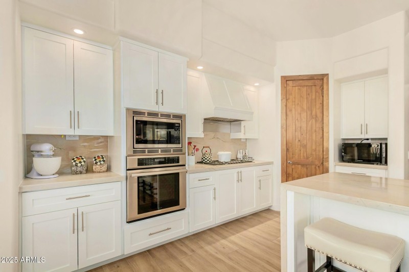 Kitchen with Walk in Pantry