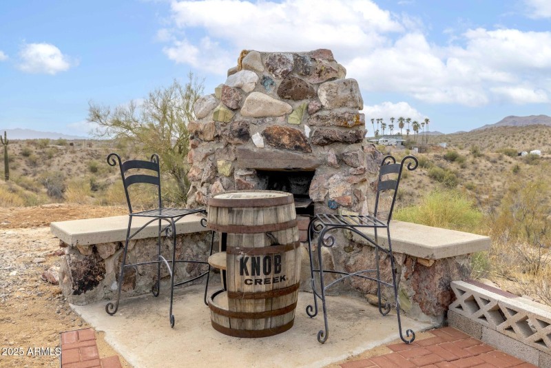 277thAveOutdoorfireplace