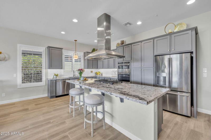 15-web-or-mls-40-print-896A6740