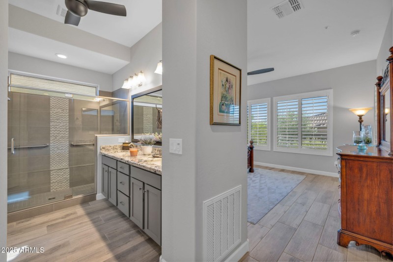 45-web-or-mls-22-print-896A6606