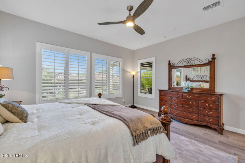 49-web-or-mls-26-print-896A6637