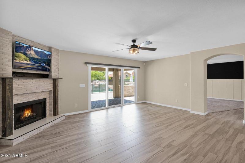 8-web-or-mls-P1036092