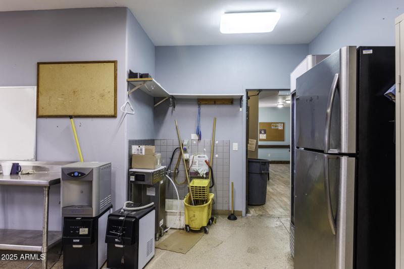 Kitchen & Scullery 14