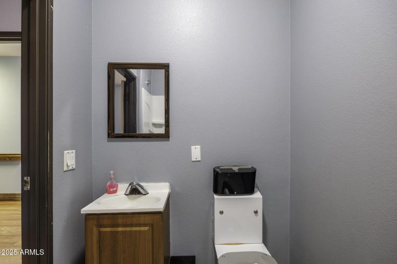 Medium Suite (111-114, 117-120) 3