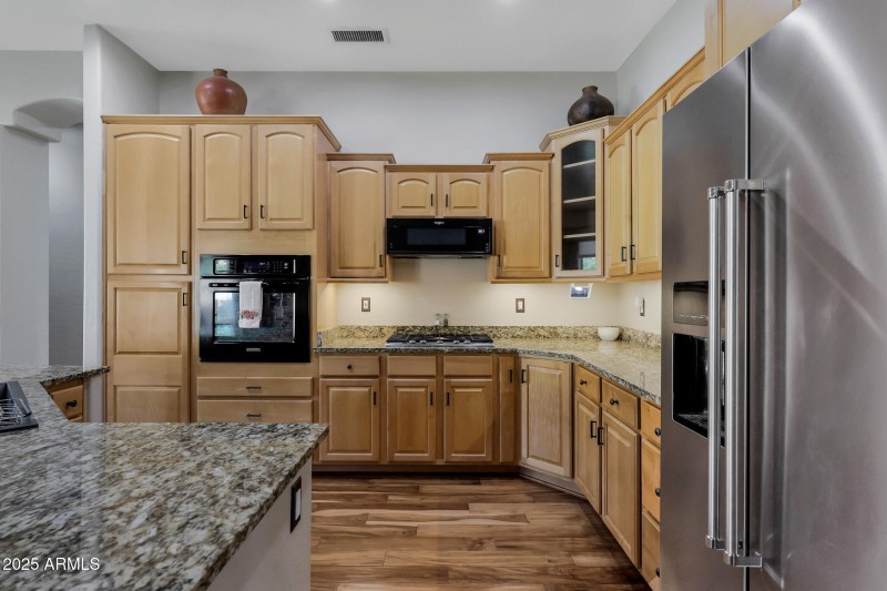 10-12804 W George Ave_kitchen3