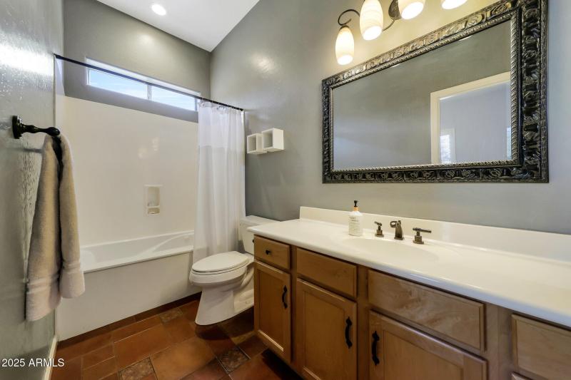 35-12804 W George Ave_Secondary bath