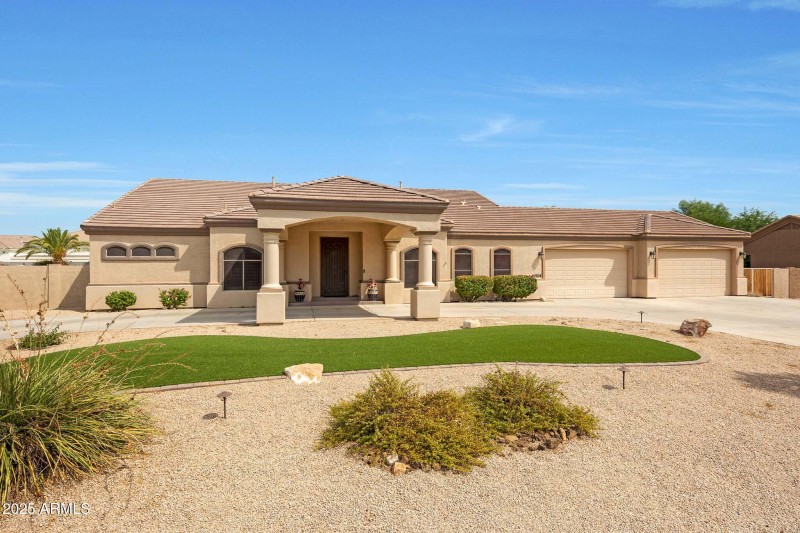 38b-12804 W George Ave_front 3