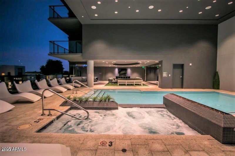 pool1 lightened