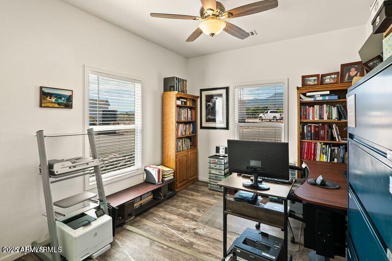 1054 Crenshaw AVE 200