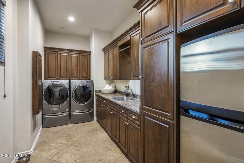 27-web-or-mls-D46A2311