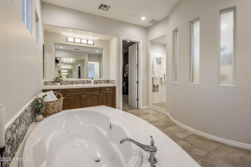 42-web-or-mls-D46A2414