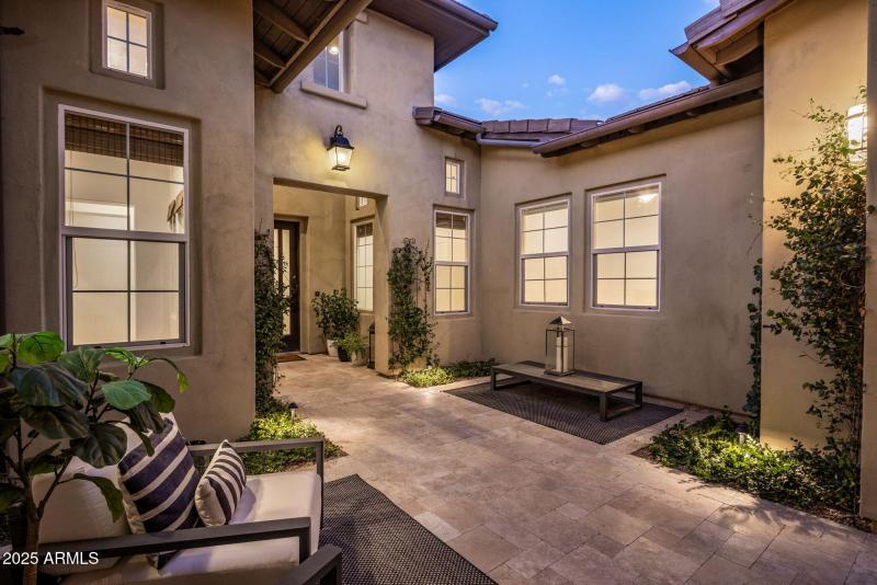 49-web-or-mls-D46A2463