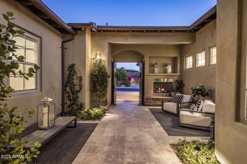 50-web-or-mls-D46A2470