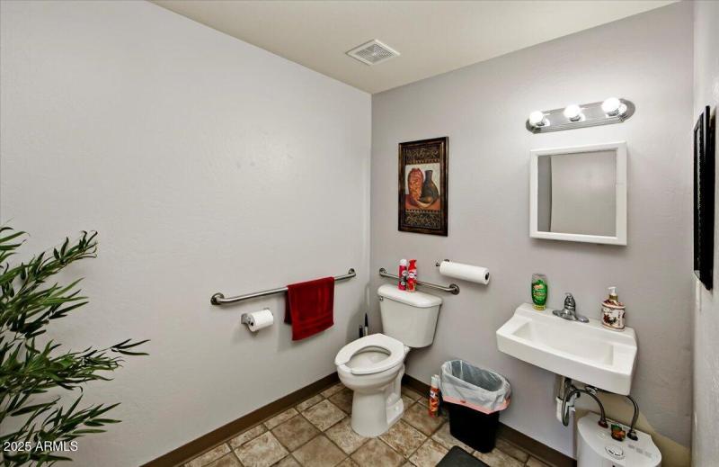 Unit A bathroom