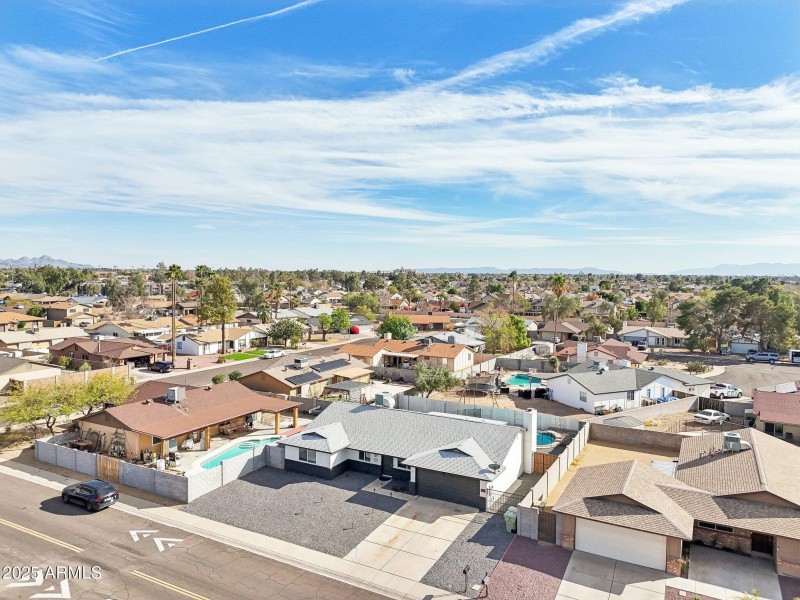 31-web-or-mls-W Karen Lee Ln-031