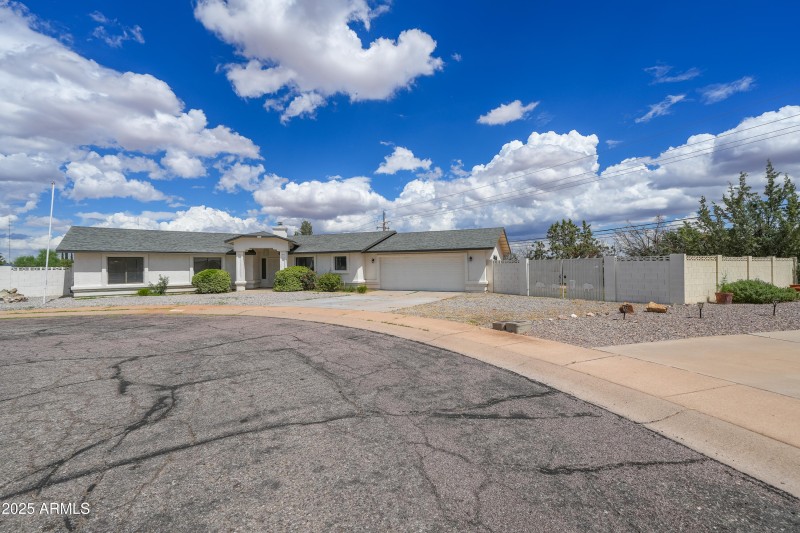 Exterior - 2331 Cristina Ave-3