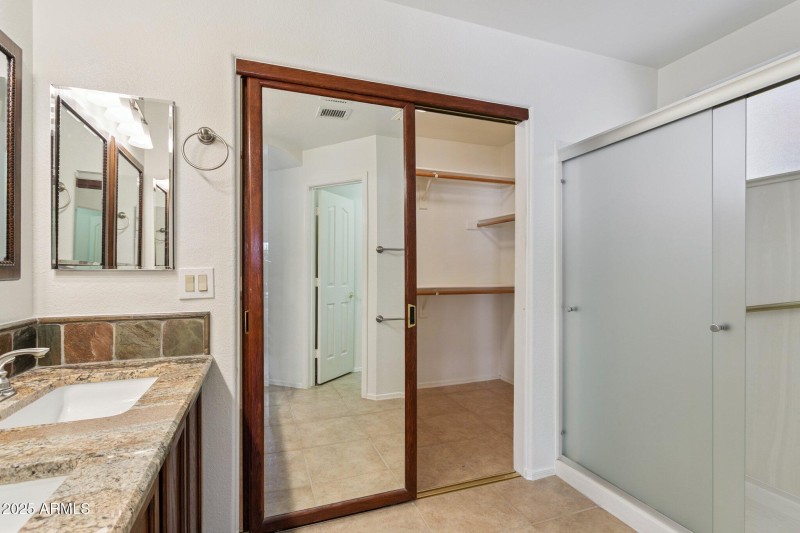 24-web-or-mls-8942-w-sequoia-dr