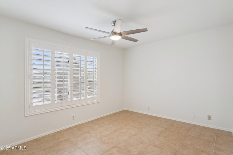 26-web-or-mls-8942-w-sequoia-dr