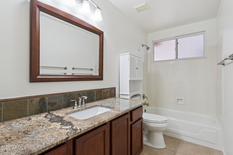 29-web-or-mls-8942-w-sequoia-dr