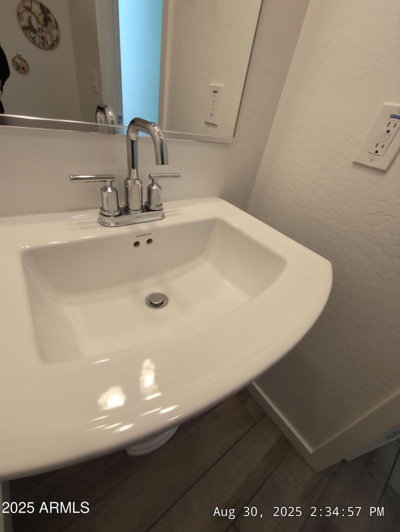 19-Aug 30 2025 04_34pm-eGT5