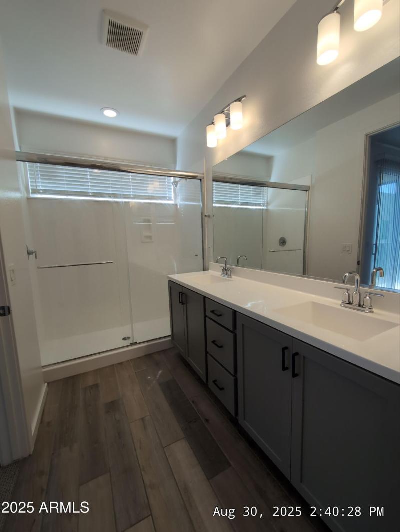 39-Aug 30 2025 04_40pm-VkgG